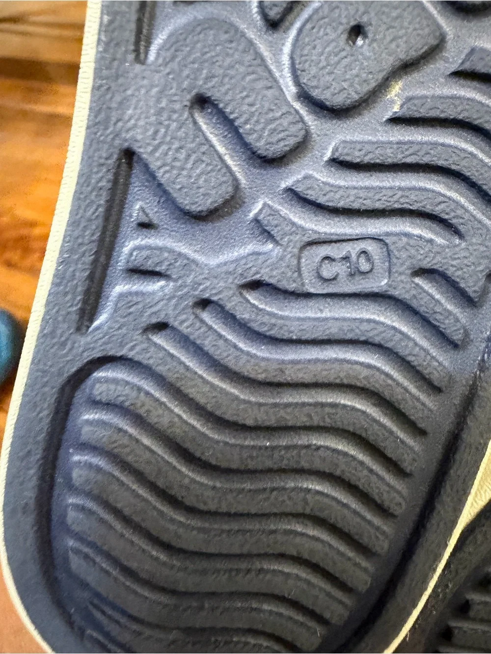 Native Jefferson Navy Blue Water Shoe Size 10